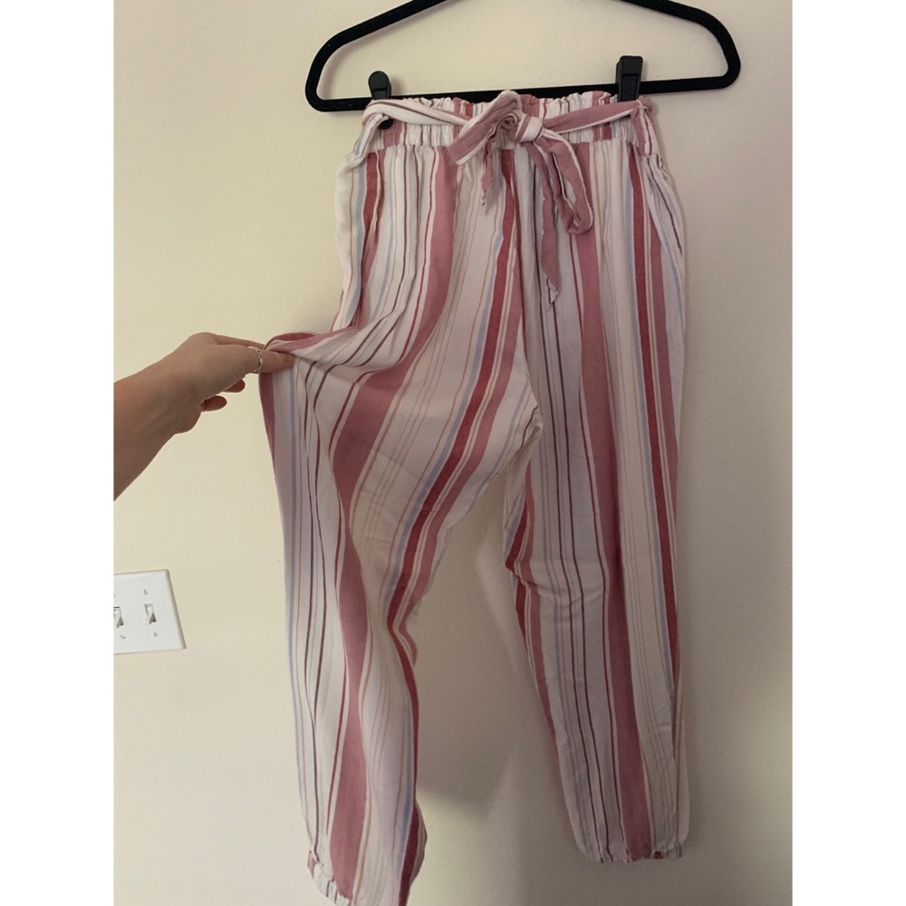 Pinstripes flowing pants